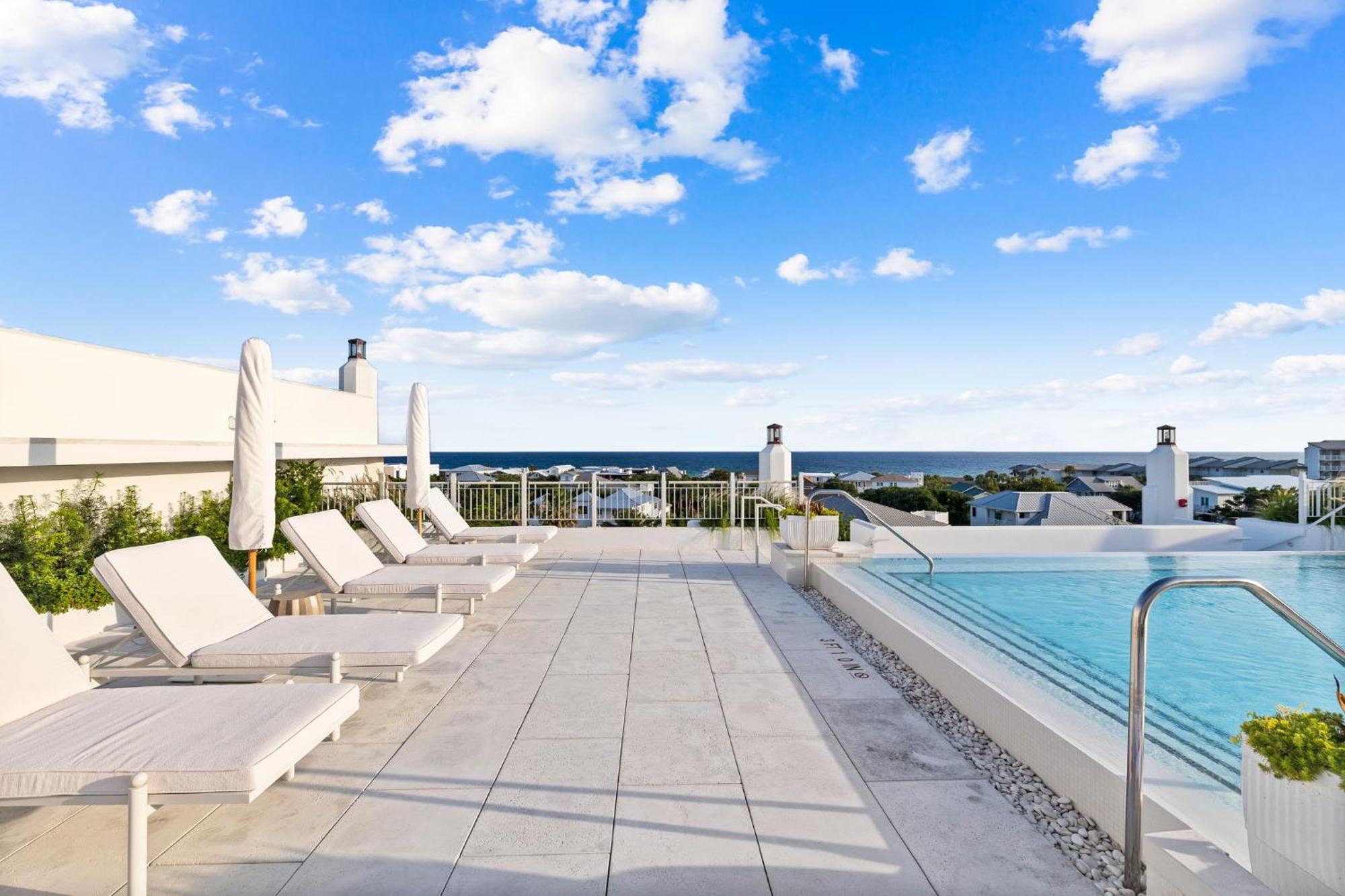 Kaiya Beach Resort Inlet Beach Exterior photo